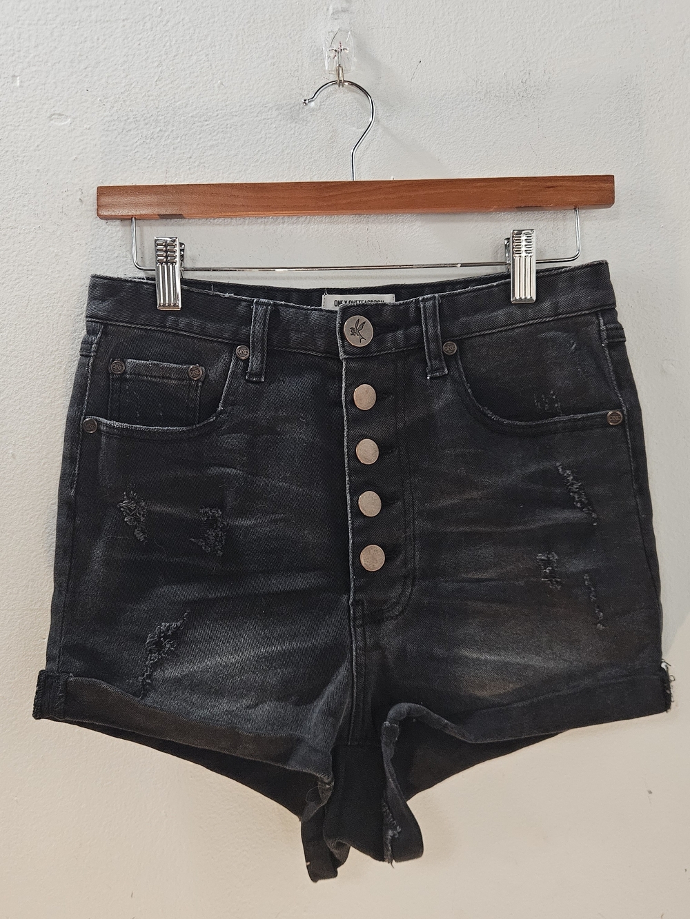 One Teaspoon Lovers Low Waist High-Waist Button-Front Denim Shorts